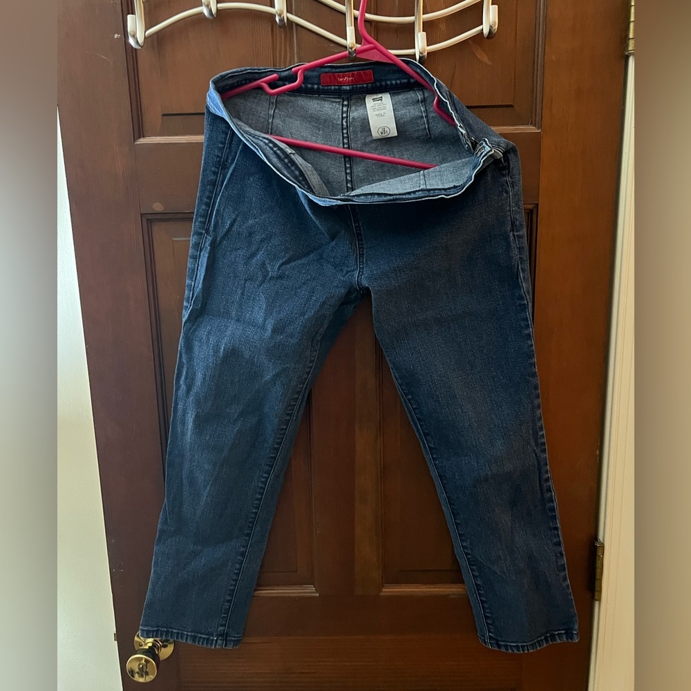 Levi's Blue Ankle Cropped Jeans Classic Style